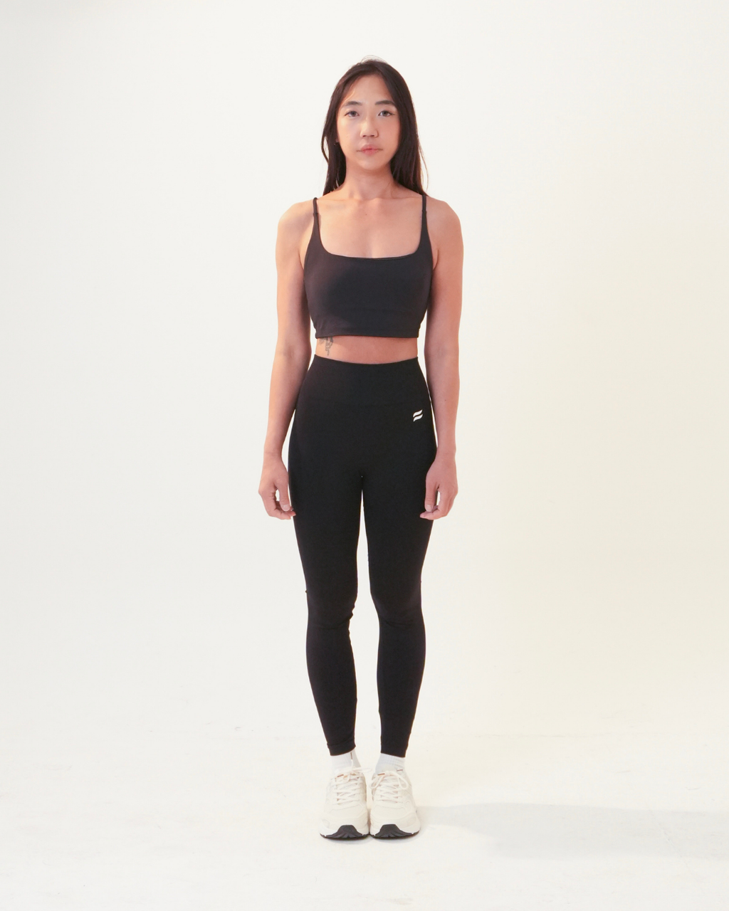 Essence Tank Sports Bra | Black