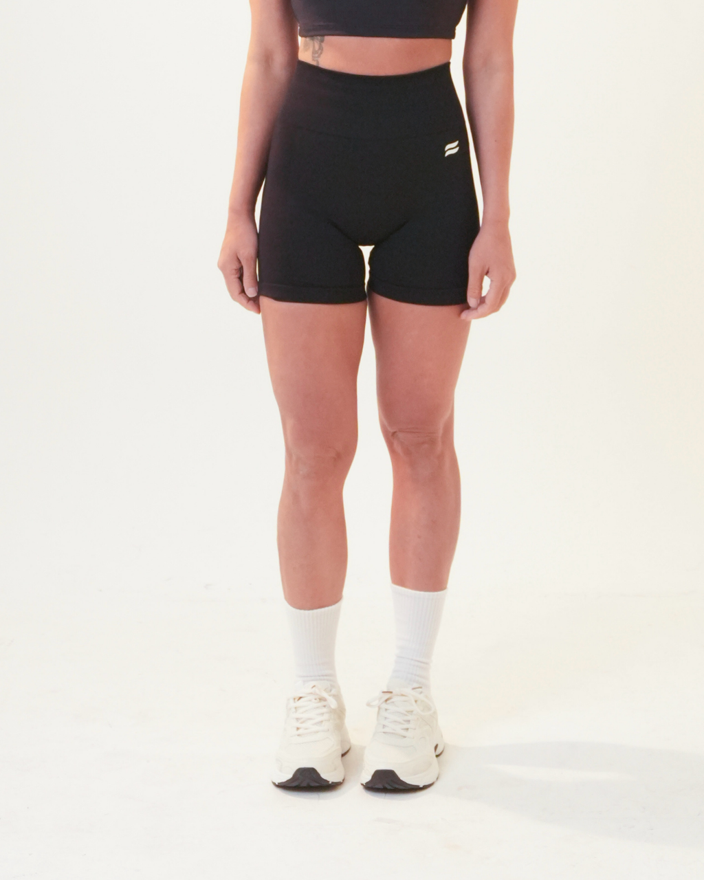 Core Seamless Shorts | Black