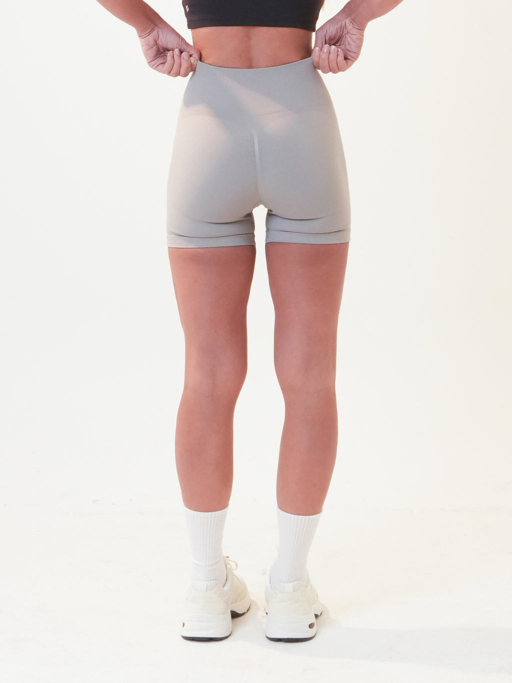Core Seamless Shorts | Stone