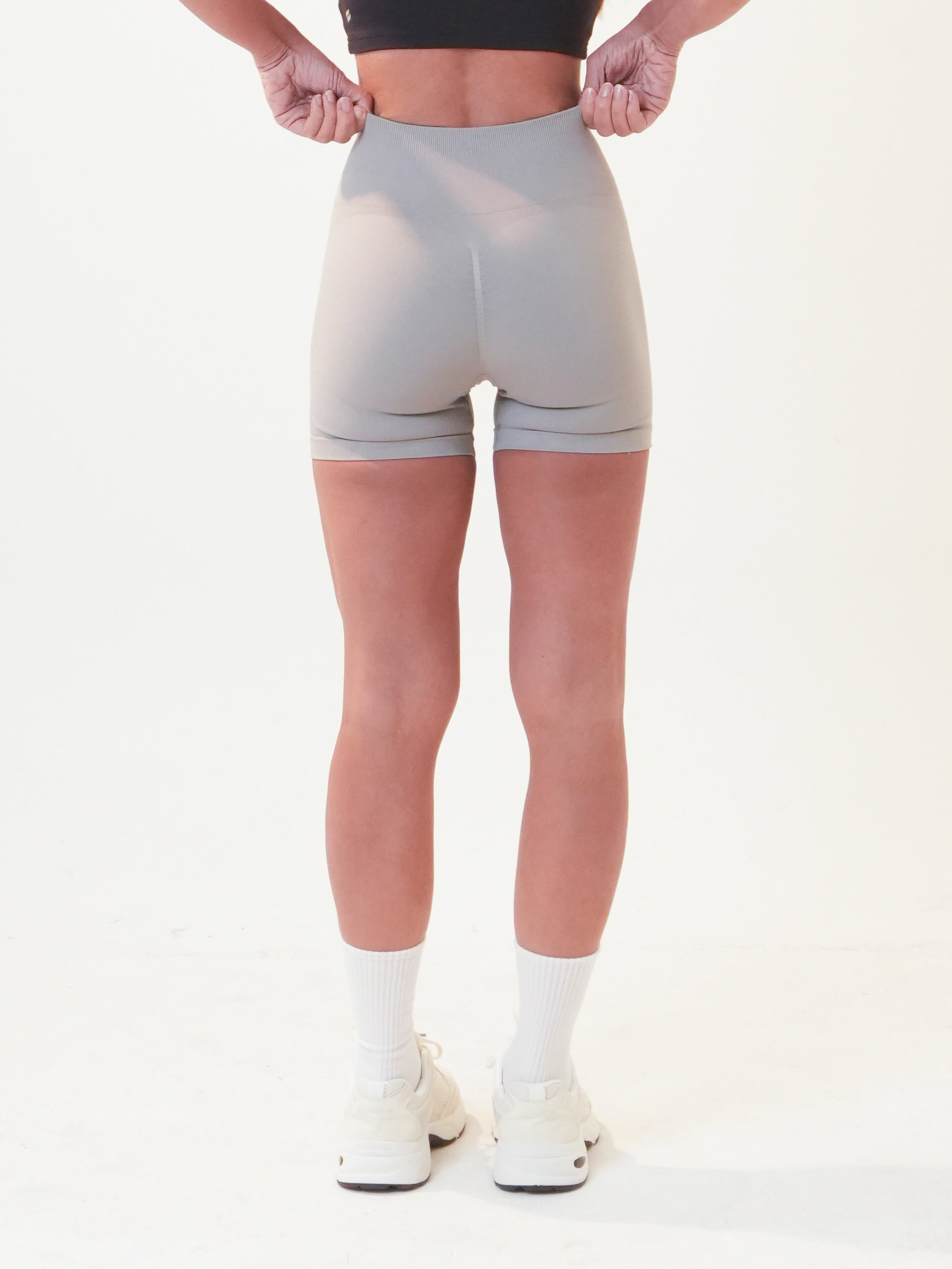 Core Seamless Shorts | Stone