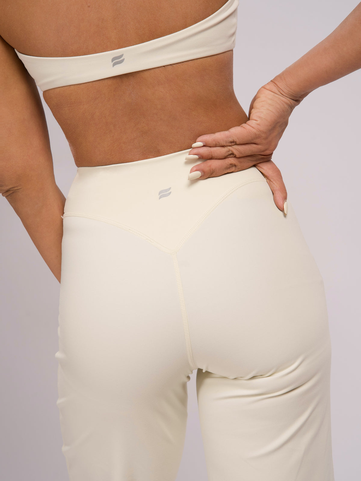 Unifé Straight Leg Leggings | Oatmeal